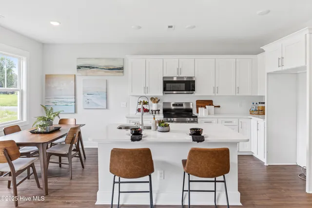 $339,000 | 3228 Beaus Drive, Castle Hayne, NC 28429