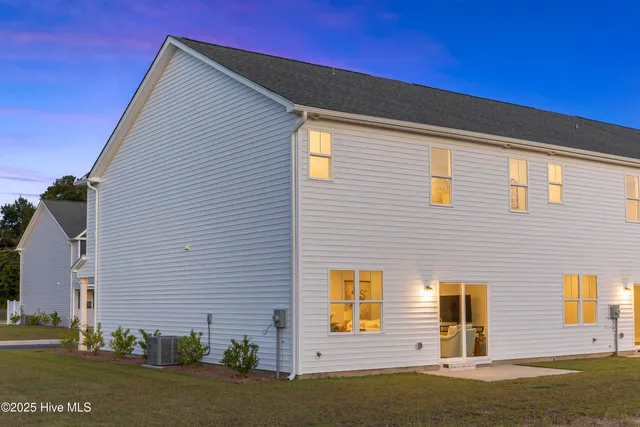 $339,000 | 3228 Beaus Drive, Castle Hayne, NC 28429