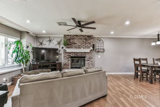 1124 Las Cruces Court Ridgecrest, CA 93555 - Photo 4 of 47