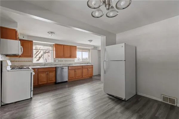 $199,900 | 2084 Whited Street, Pittsburgh, PA 15210