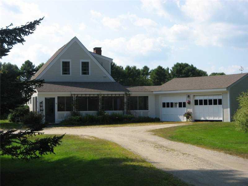 9 Church Road Freeport, ME 04032 - Photo 2 of 9 Exterior Front.