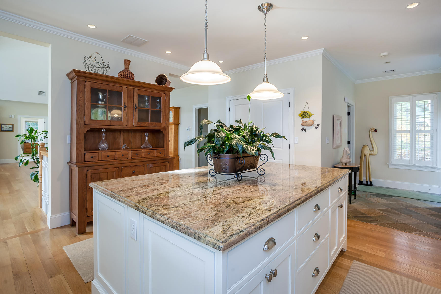 44 Stowe Road Sandwich, MA 02563 - Photo 13 of 35 018_44Stowe_11082018