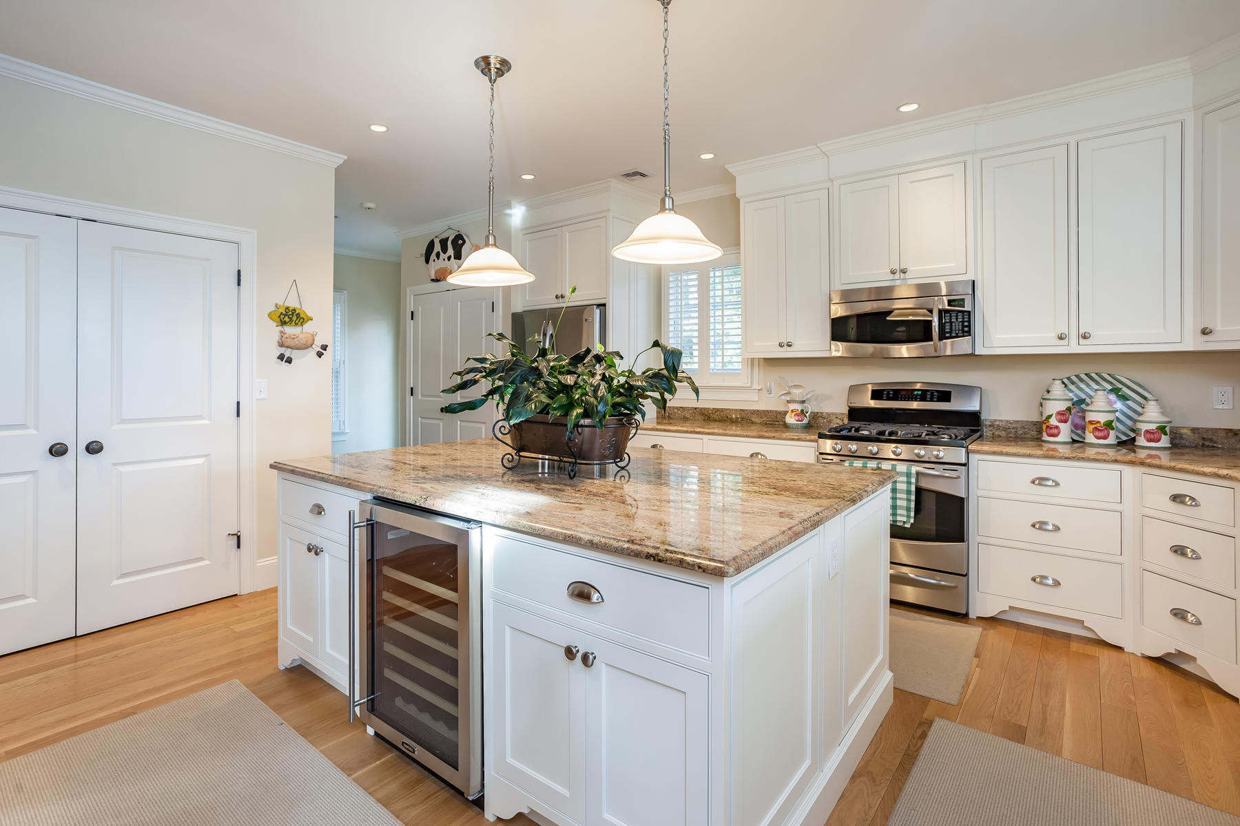 44 Stowe Road Sandwich, MA 02563 - Photo 14 of 35 019_44Stowe_11082018