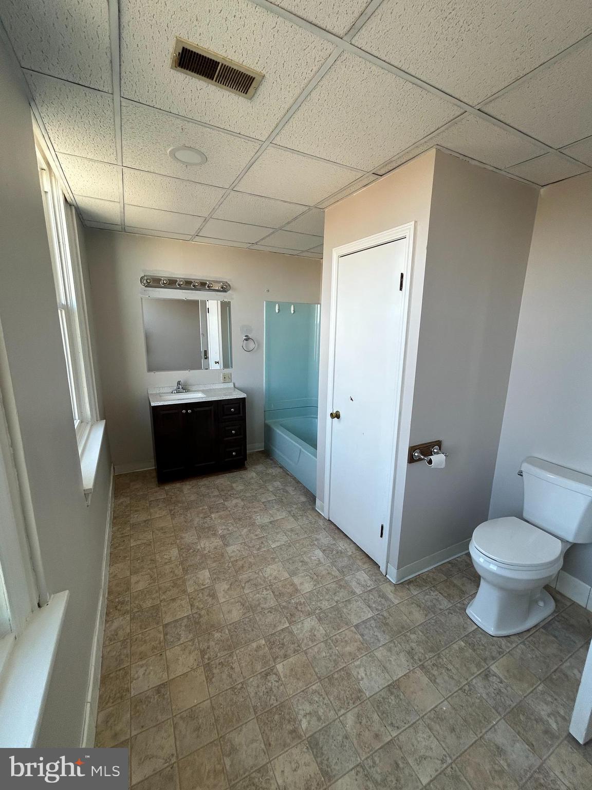 702 Chestnut Street, Unit 3 Lebanon, PA 17042 - Photo 8 of 9