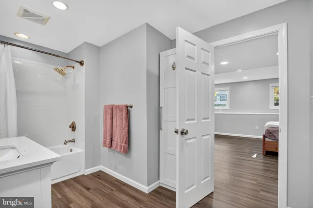 $418,900 | 12720 Bar Oak Drive, Waldorf, MD 20601