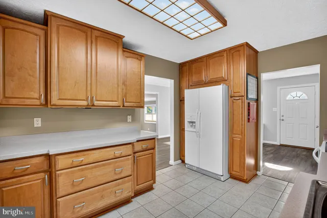 $418,900 | 12720 Bar Oak Drive, Waldorf, MD 20601