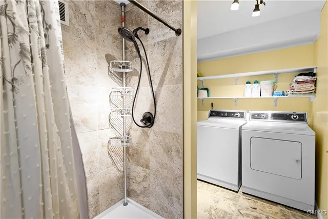 $869,000 | 5 Hingham Road, Utica, NY 13501