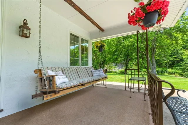 $869,000 | 5 Hingham Road, Utica, NY 13501