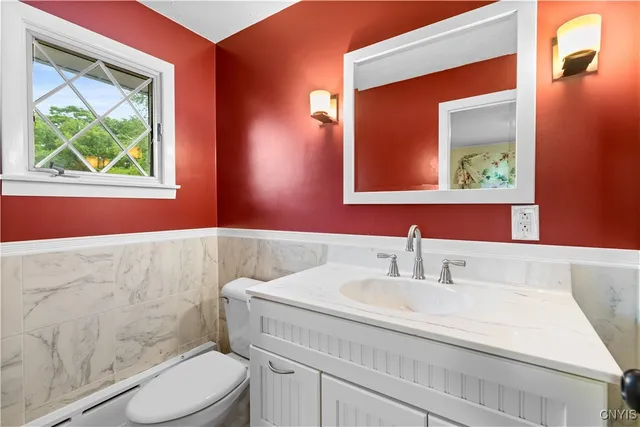 $869,000 | 5 Hingham Road, Utica, NY 13501