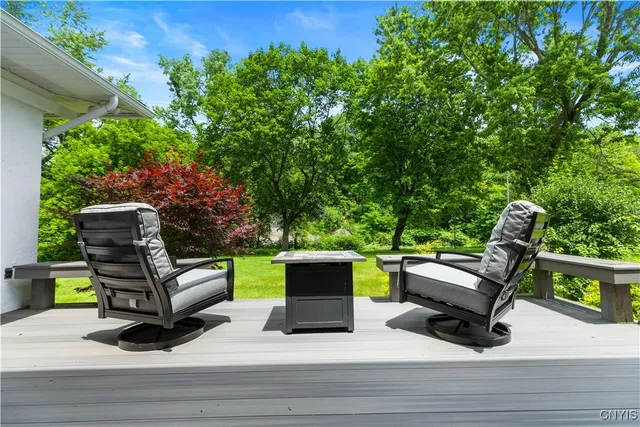 $869,000 | 5 Hingham Road, Utica, NY 13501