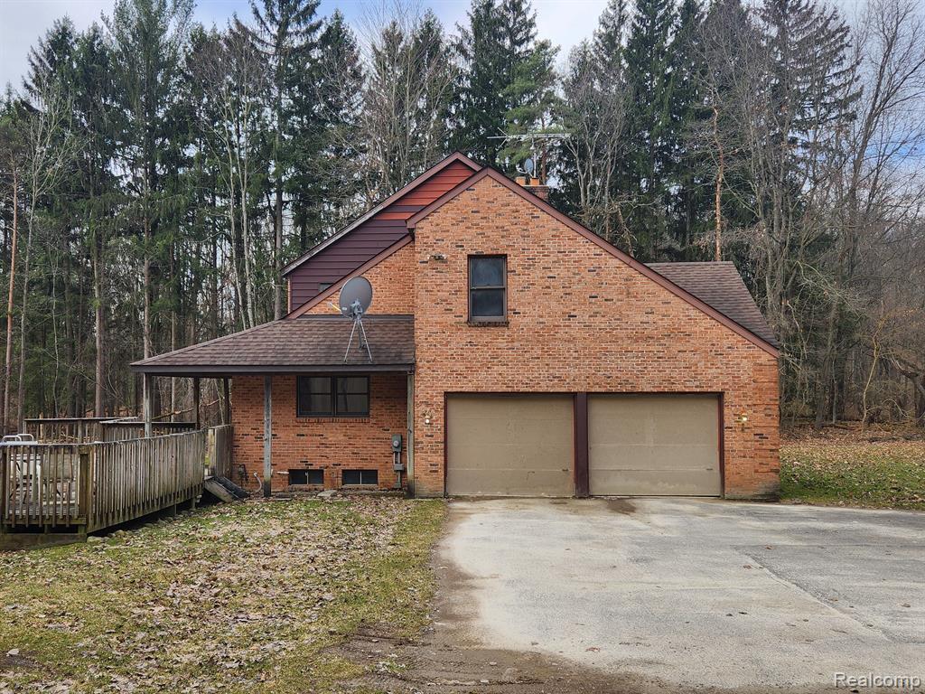 13228 Dunham Road Hartland, MI 48353 - Photo 5 of 23
