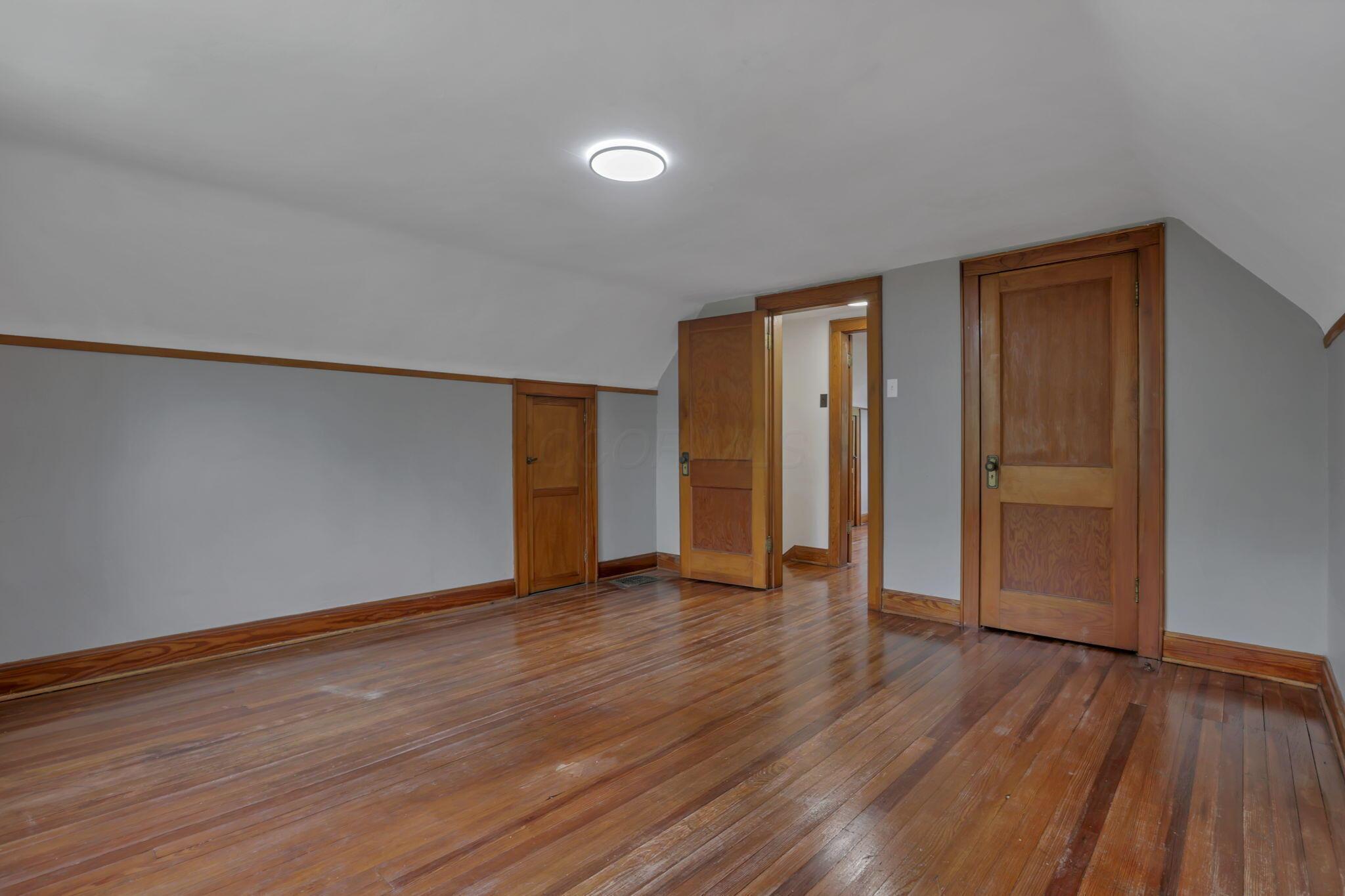 79 Westwood Road Columbus, OH 43214 - Photo 30 of 38 27-web-or-mls-4E7A8110