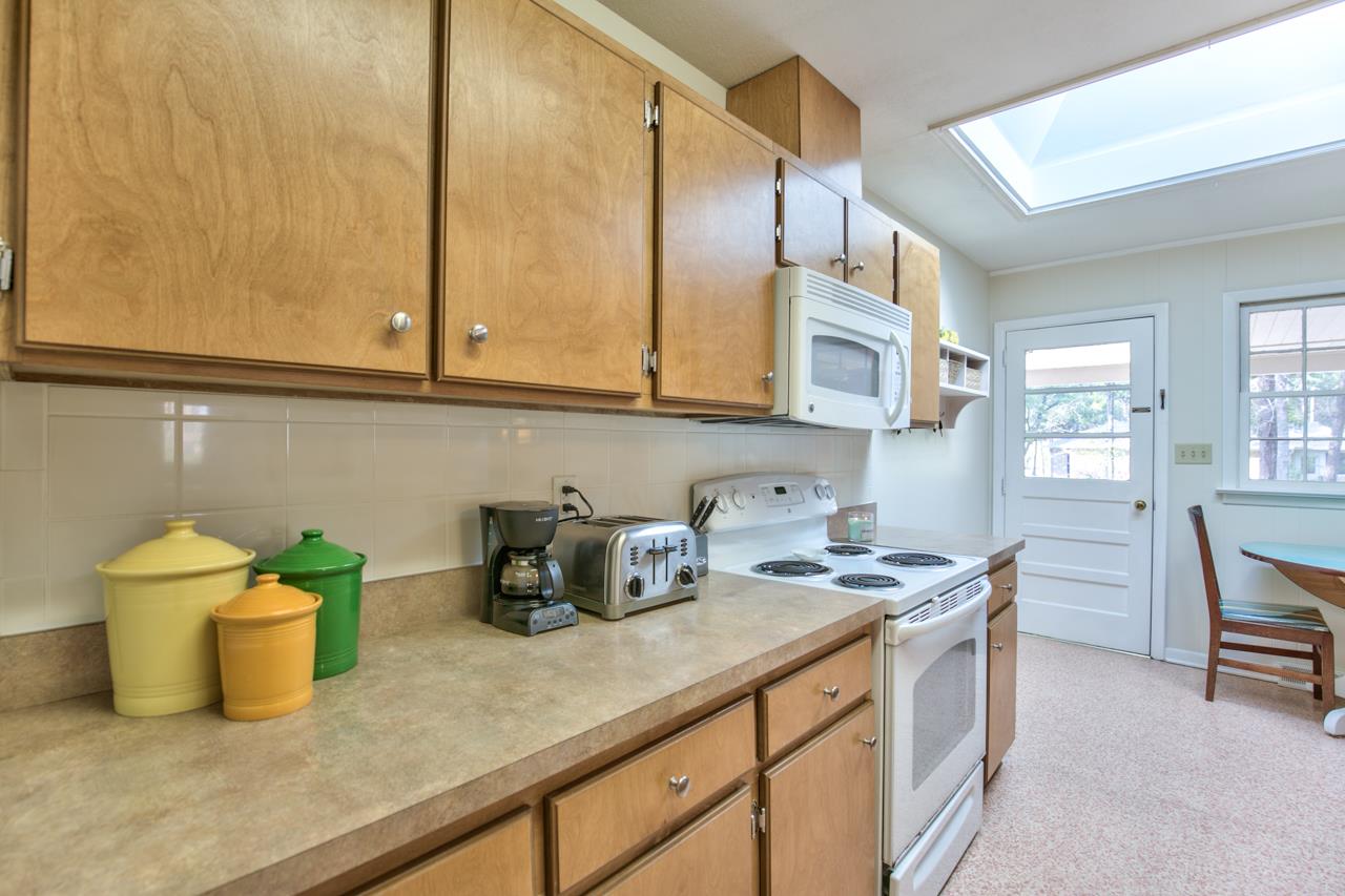 3203 Robinhood Road Tallahassee, FL 32312 - Photo 12 of 36 Gallery Image 12
