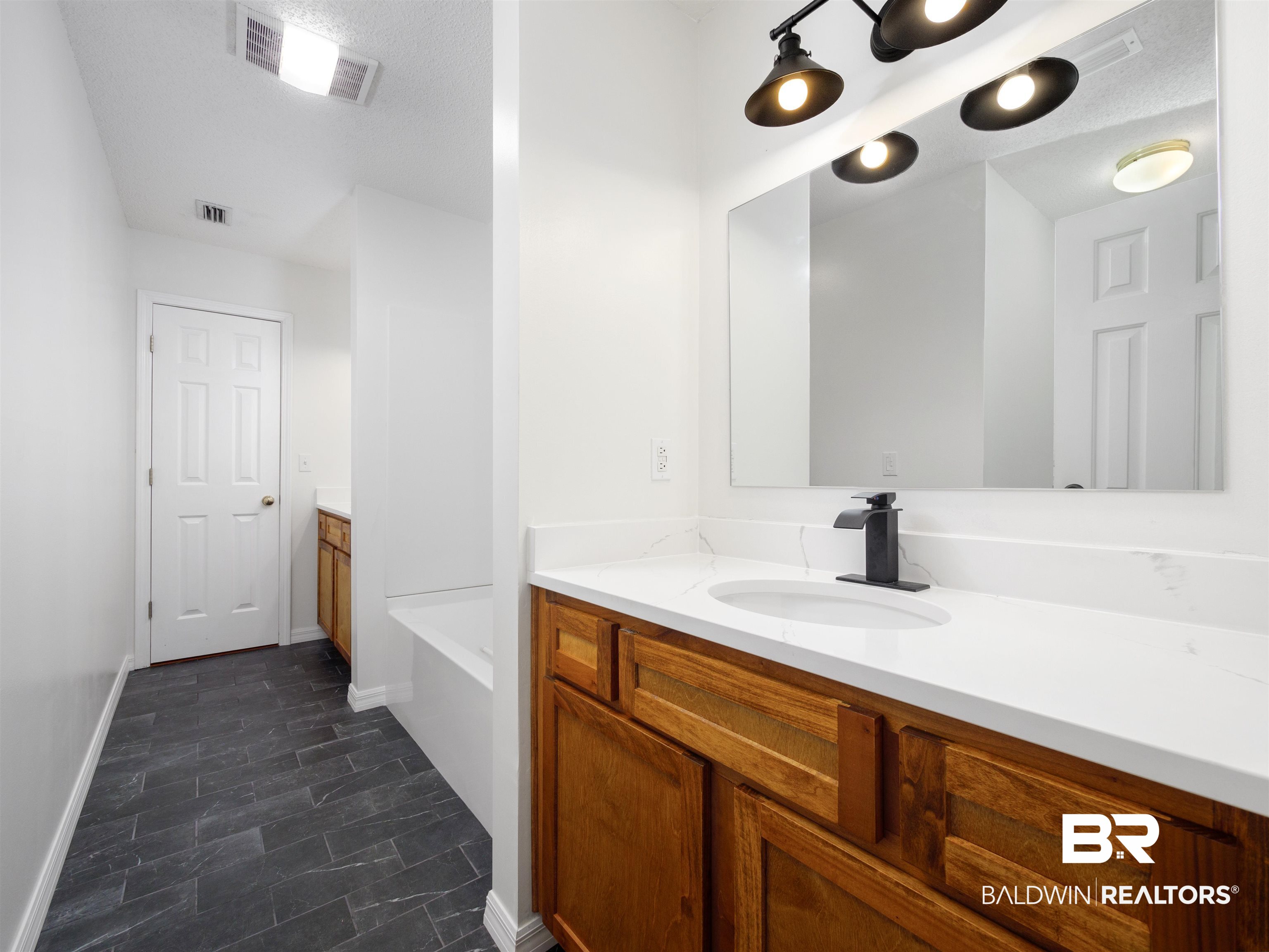 18700 South East River Road Silverhill, AL 36576 - Photo 23 of 50