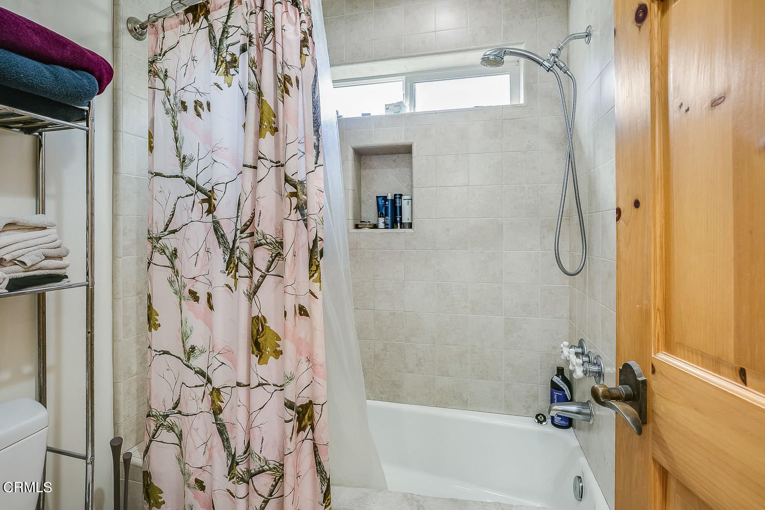 9972 Creek Road Oak View, CA 93022 - Photo 23 of 50 a bathroom with a bathtub and shower