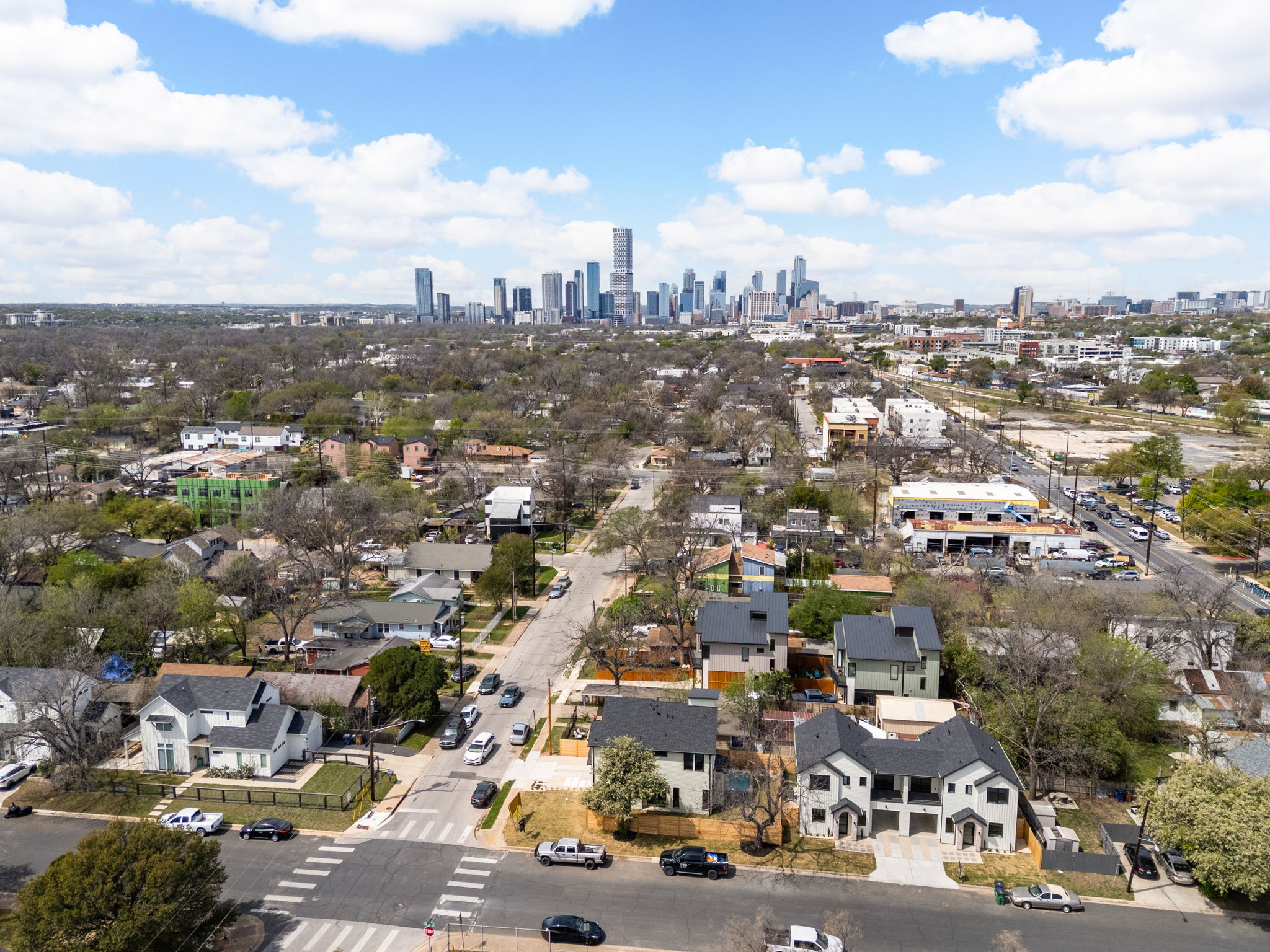 2910 East 4th Street Austin, TX 78702 - Photo 33 of 39 an aerial view of a city