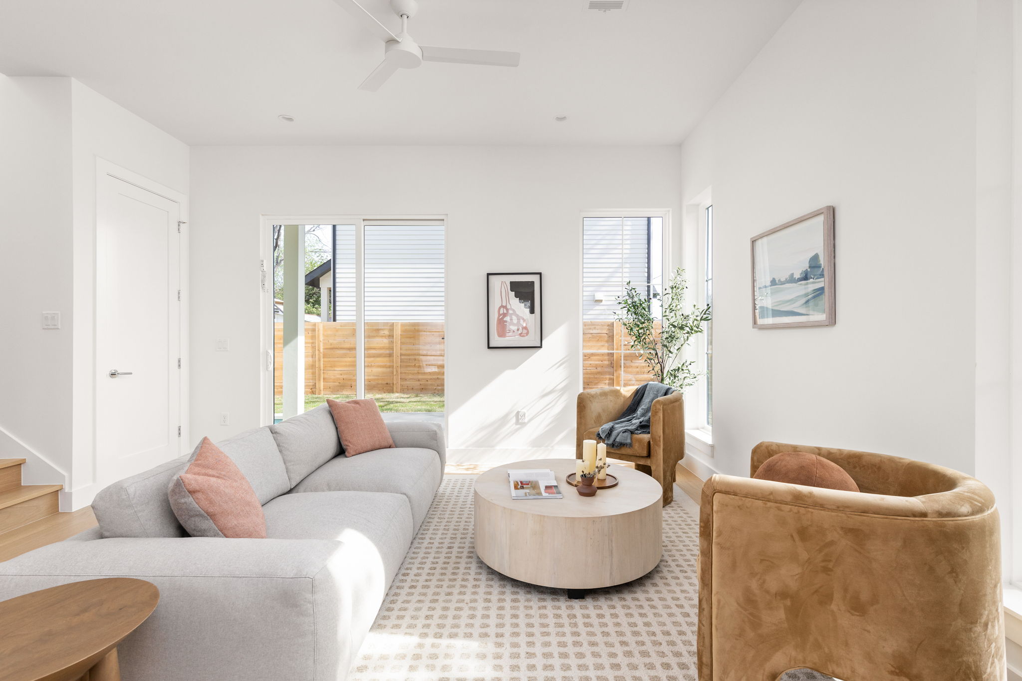 2910 East 4th Street Austin, TX 78702 - Photo 7 of 39 a living room with furniture and a potted plant