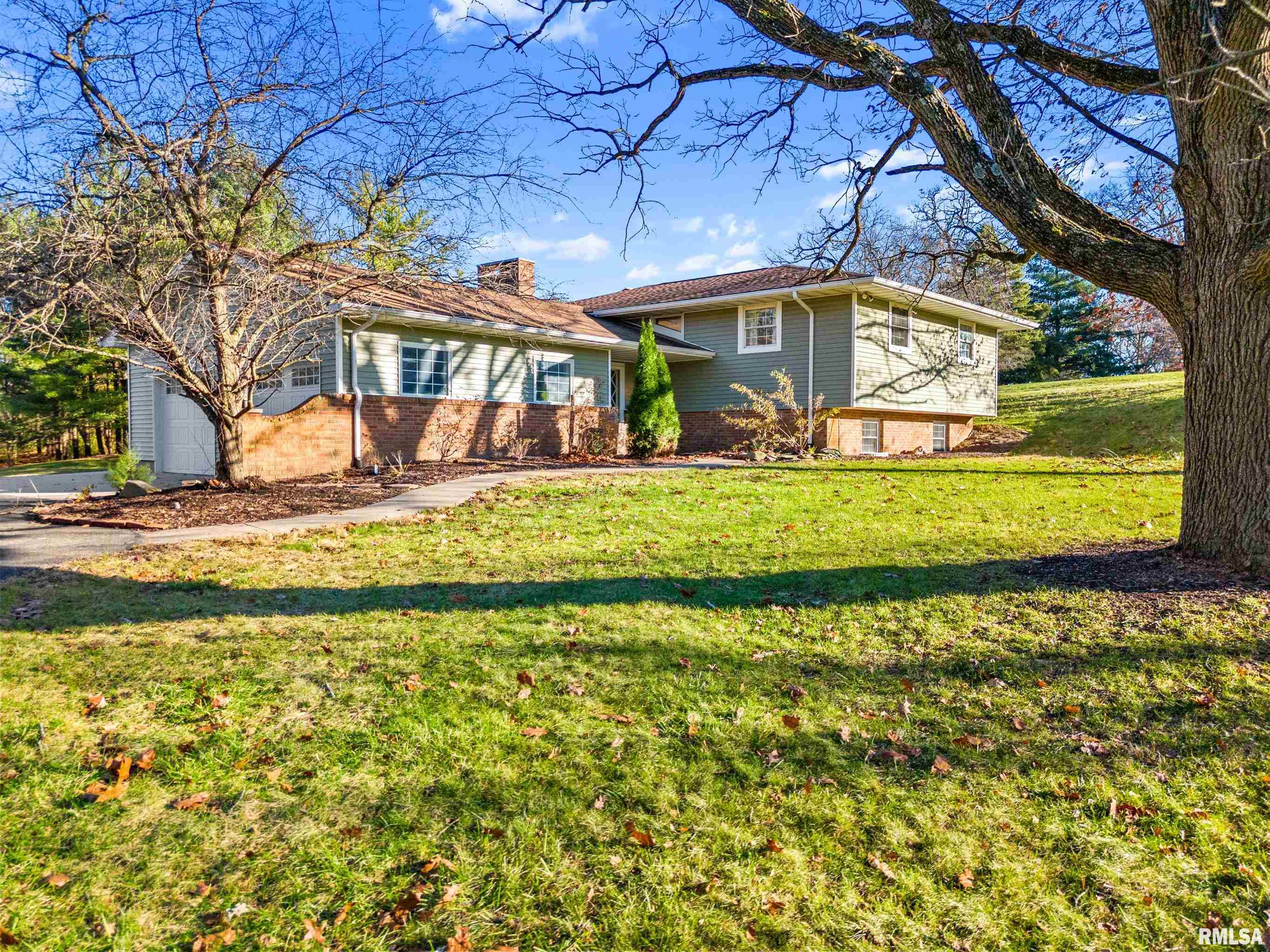 22276 Timber Lane Morton, IL 61550 - Photo 2 of 45 Gallery Image 2