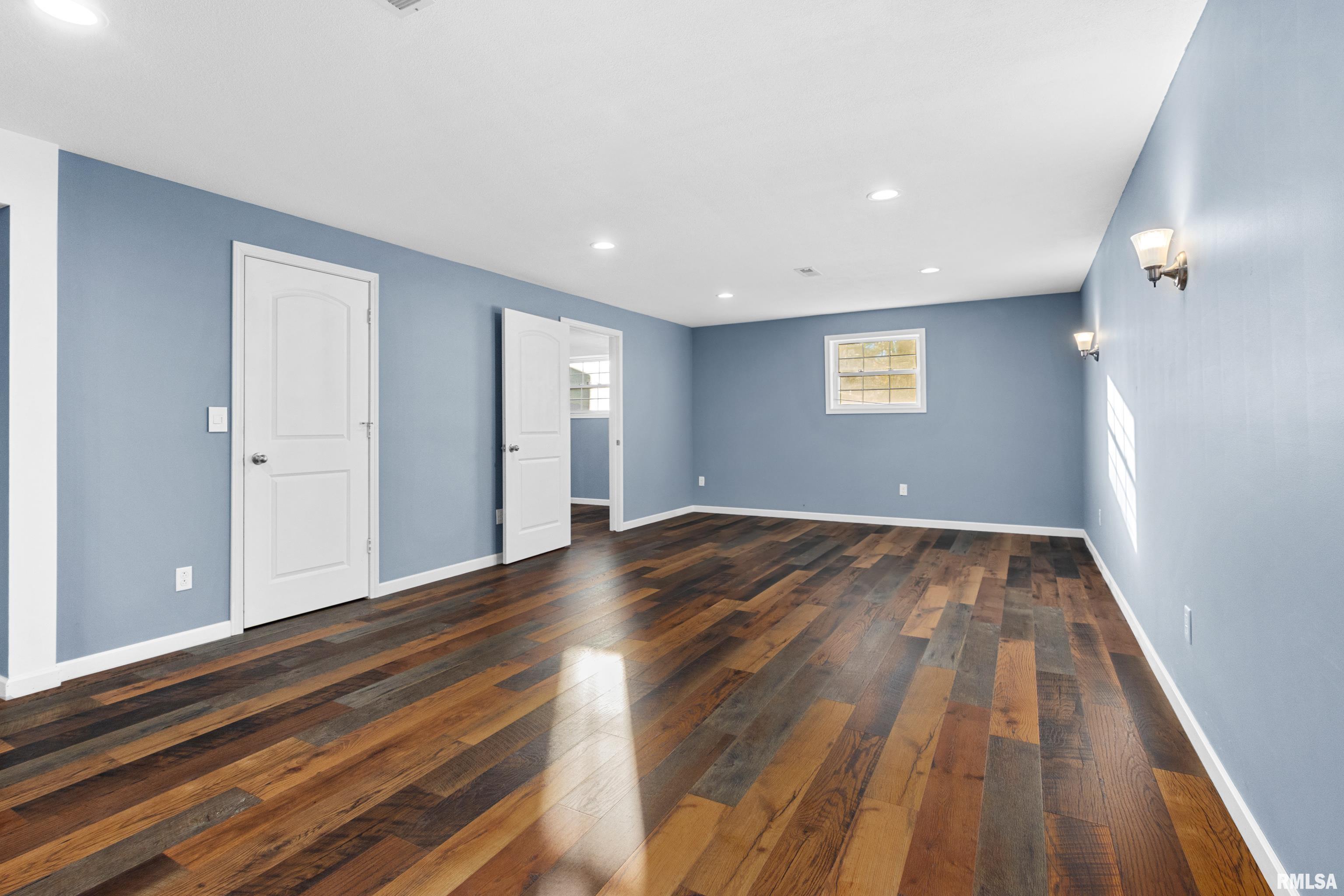 22276 Timber Lane Morton, IL 61550 - Photo 30 of 45 Gallery Image 30