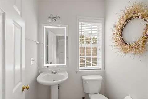 $427,400 | 2428 Bridlewood Drive, Unit 24, Atlanta, GA 30339