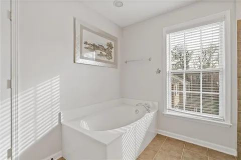 $427,400 | 2428 Bridlewood Drive, Unit 24, Atlanta, GA 30339