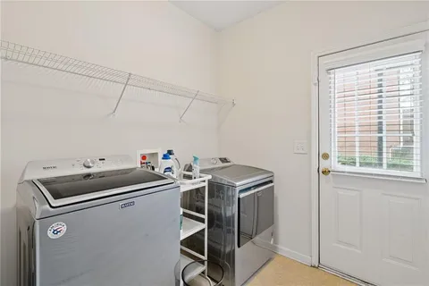 $427,400 | 2428 Bridlewood Drive, Unit 24, Atlanta, GA 30339