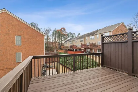 $427,400 | 2428 Bridlewood Drive, Unit 24, Atlanta, GA 30339