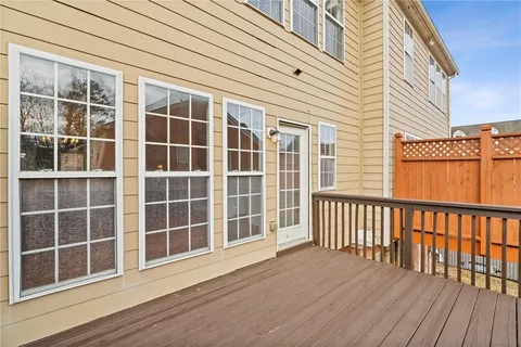 $427,400 | 2428 Bridlewood Drive, Unit 24, Atlanta, GA 30339