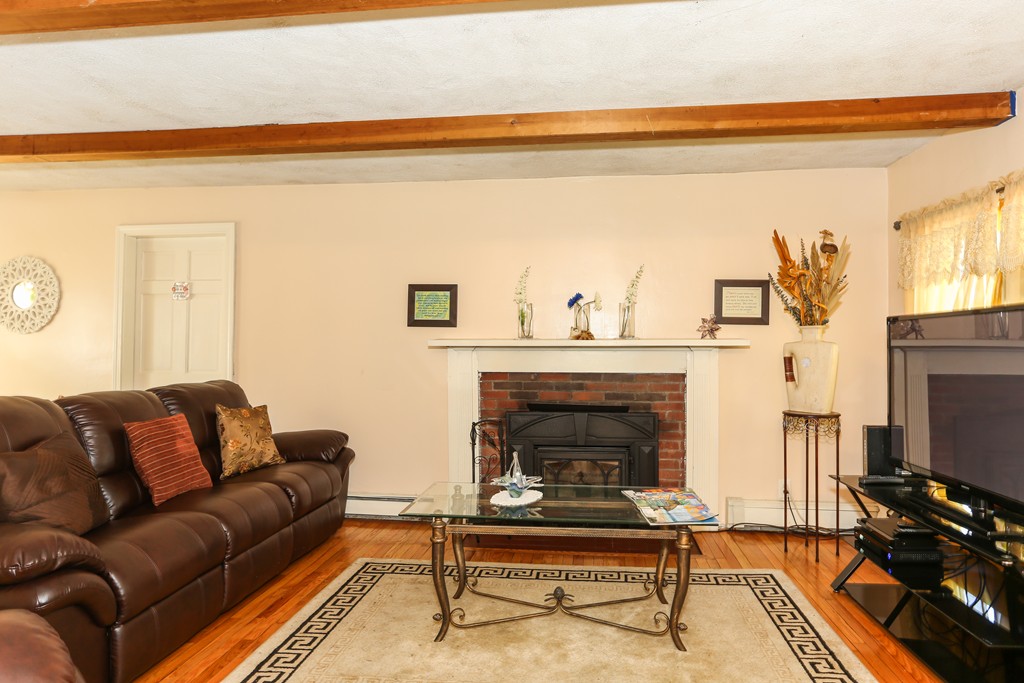 3 Mostika Road Woburn, MA 01801 - Photo 4 of 24 Gallery Image 4