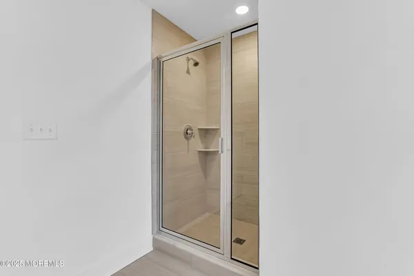 $5,200 | 173 Woolley Court, Oakhurst, NJ 07755