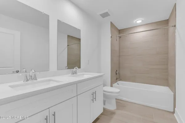 $5,200 | 173 Woolley Court, Oakhurst, NJ 07755