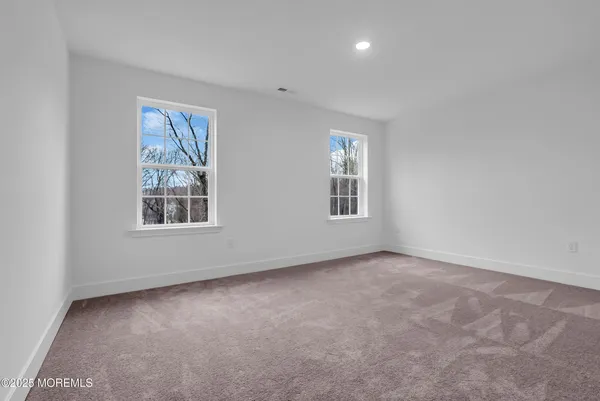 $5,200 | 173 Woolley Court, Oakhurst, NJ 07755