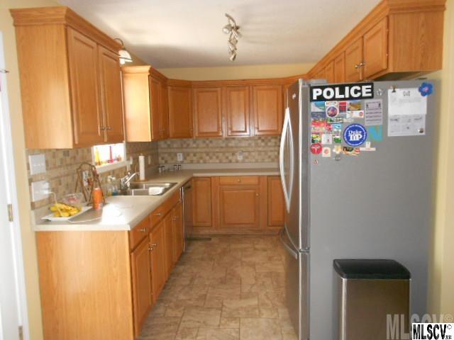 2101 Olde Creek Road Hudson, NC 28638 - Photo 4 of 24 Gallery Image 4