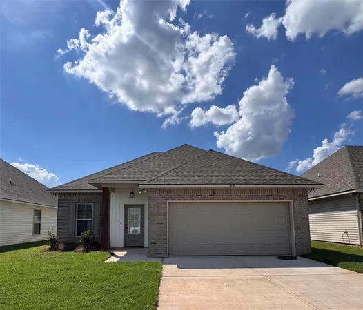 $2,200 | 818 Venecia Drive, Bossier City, LA 71111