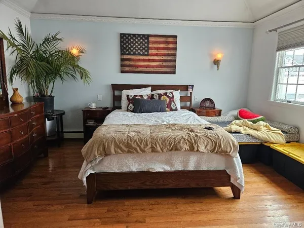 $4,700 | 207 Jefferson Avenue, Island Park, NY 11558