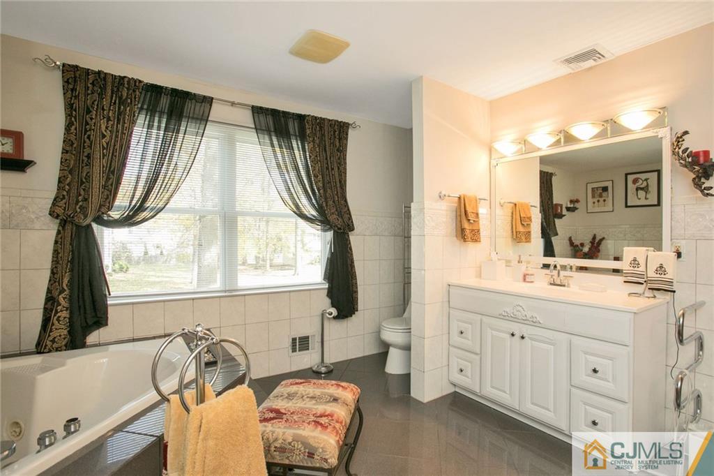 420 Sherman Road North Brunswick, NJ 08902 - Photo 16 of 23 Gallery Image 16