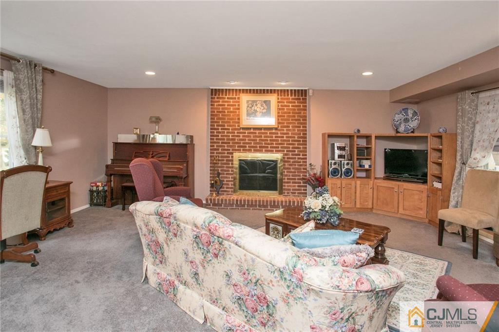 420 Sherman Road North Brunswick, NJ 08902 - Photo 4 of 23 Gallery Image 4