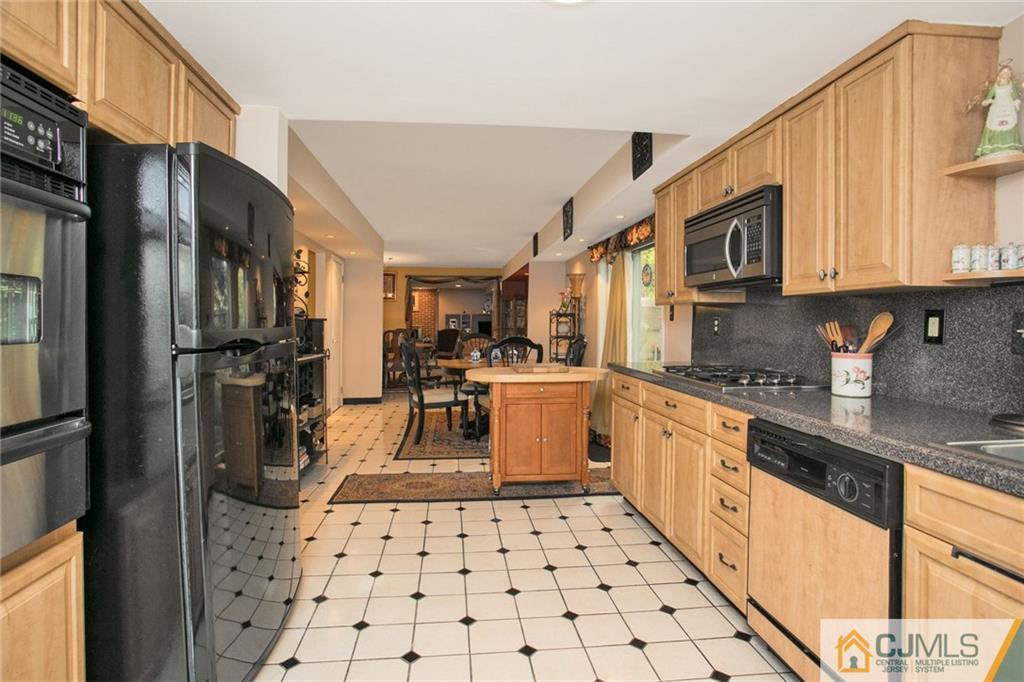 420 Sherman Road North Brunswick, NJ 08902 - Photo 10 of 23 Gallery Image 10