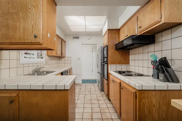 $485,000 | 3058 Notre Dame Drive, Sacramento, CA 95826