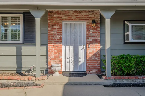 $485,000 | 3058 Notre Dame Drive, Sacramento, CA 95826