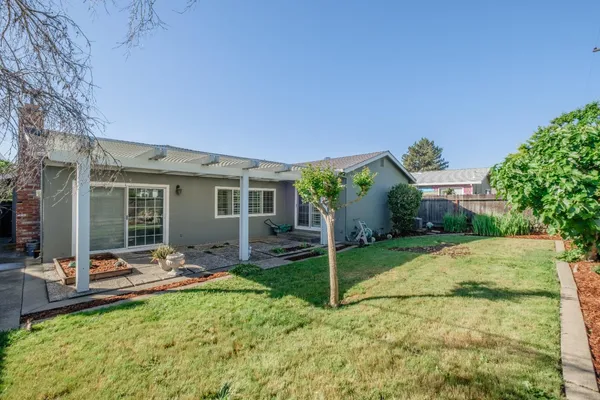 $485,000 | 3058 Notre Dame Drive, Sacramento, CA 95826