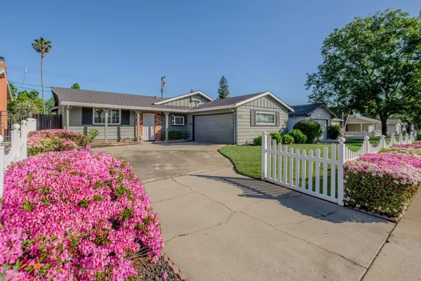 $485,000 | 3058 Notre Dame Drive, Sacramento, CA 95826