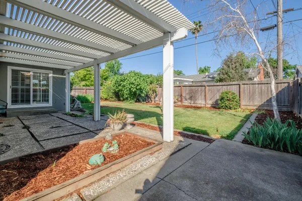 $485,000 | 3058 Notre Dame Drive, Sacramento, CA 95826