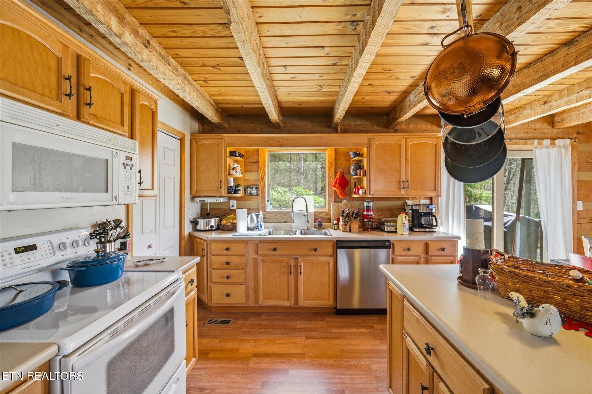 250 Highland Trace Road Sharps Chapel, TN 37866 - Photo 16 of 49 16-250-Highland-Trace-Rd-Sharps-Chapel-T