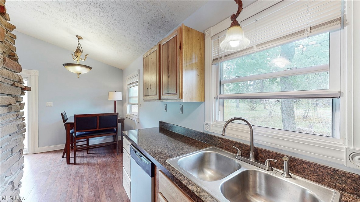 3747 Martha Road Kent, OH 44240 - Photo 12 of 35 Gallery Image 12