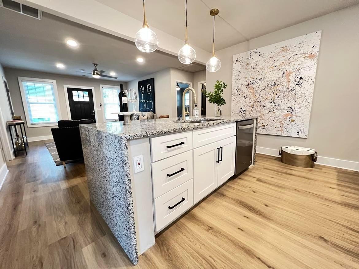 21 Club Road Greenville, SC 29609 - Photo 15 of 35