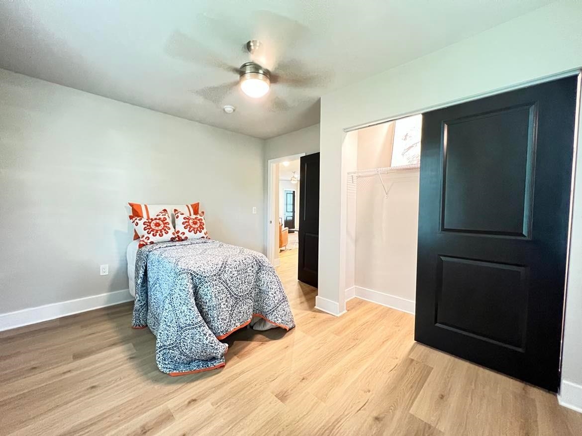 21 Club Road Greenville, SC 29609 - Photo 30 of 35