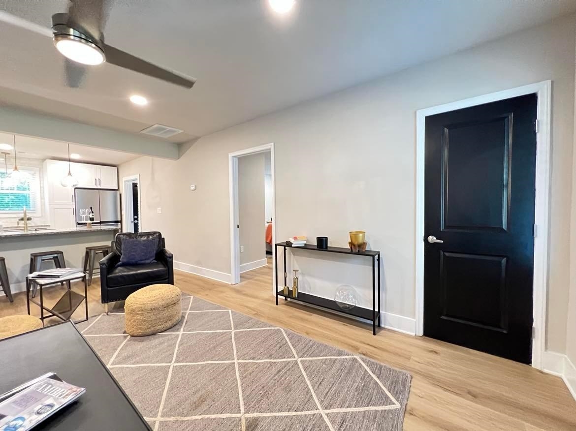 21 Club Road Greenville, SC 29609 - Photo 9 of 35