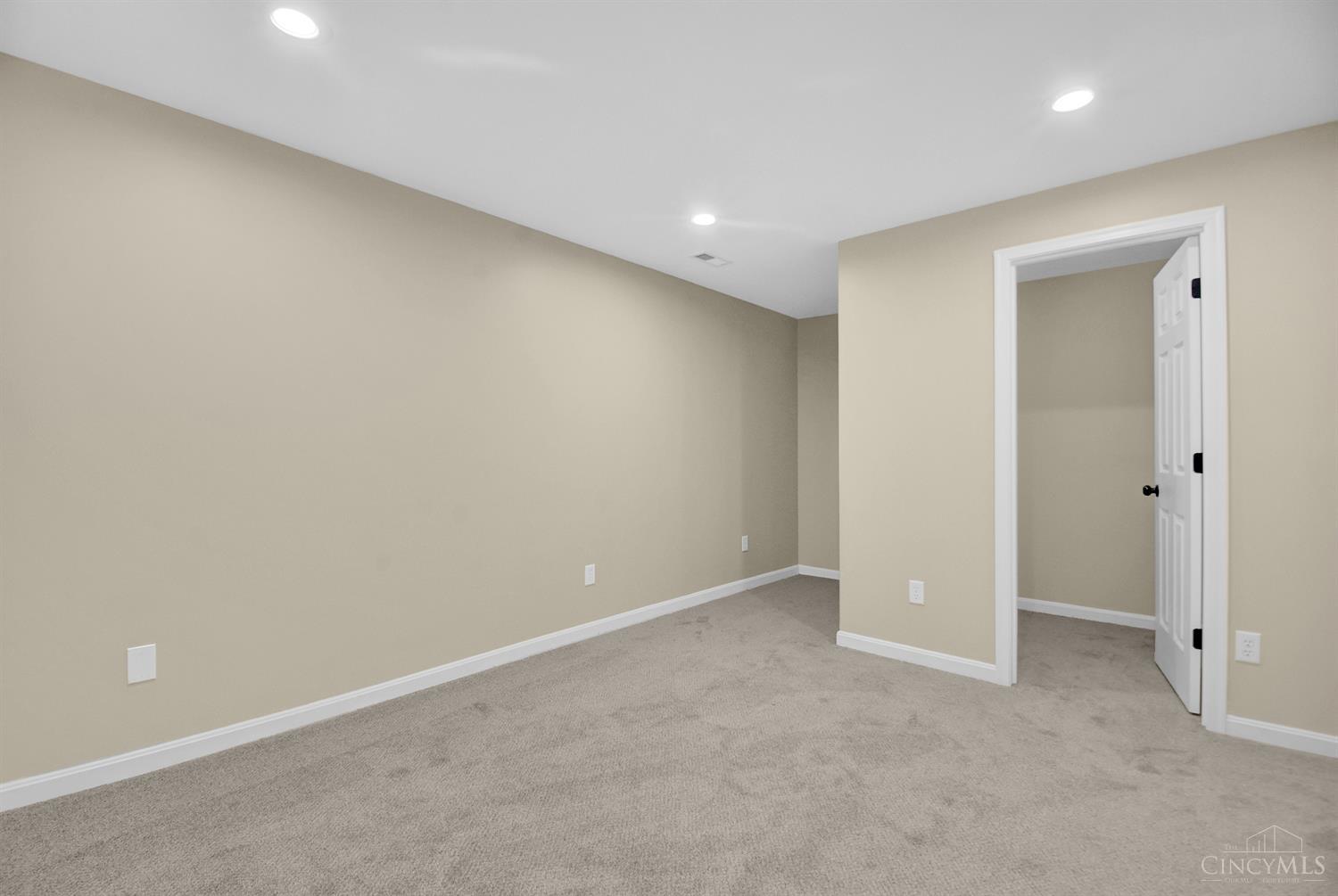 4780 Pewter Road Cincinnati, OH 45244 - Photo 35 of 47 Gallery Image 35