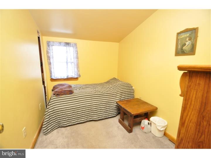 3416 North Ruch Street Whitehall, PA 18052 - Photo 12 of 24 Gallery Image 12